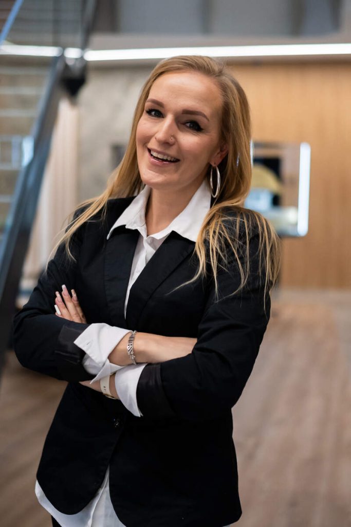 Vida Korošec - Kadrovska služba